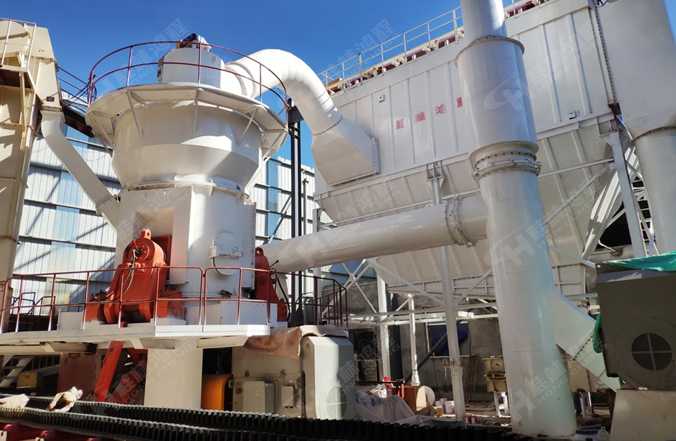 硅鈣立磨機 hlm1700硅鈣立磨機100目到325目的硅鈣制粉設備