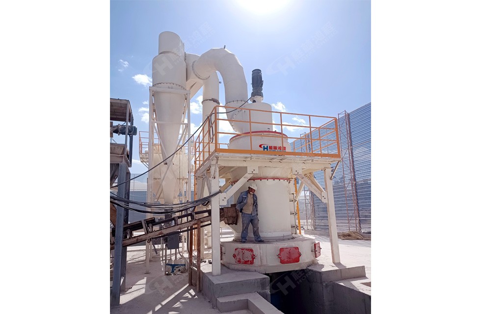 HC1500Z石灰石制粉系統歐版磨系統內蒙古某廠設備現場 HC1500Z石灰石制粉系統歐版磨系統內蒙古某廠設備現場